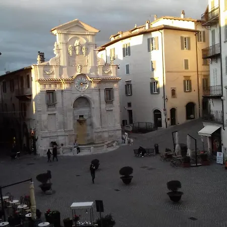 La Fontanona In Centro A Habitación en casa particular Spoleto