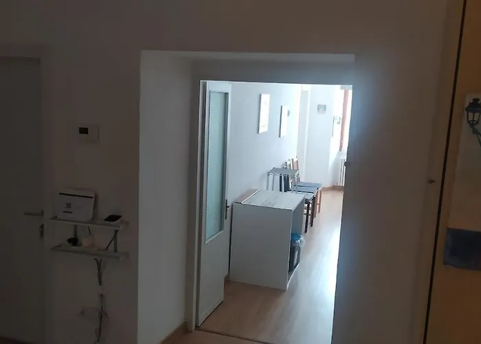 ホームステイ La Fontanona In Centro A *