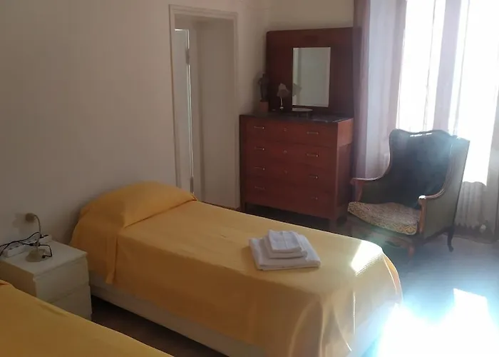 ホームステイ La Fontanona In Centro A スポレート